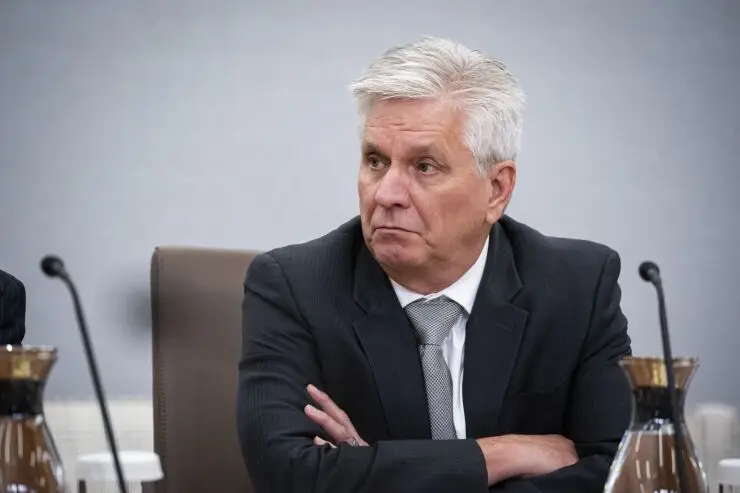 Fed’s Waller backs change to ‘dot plot’ economic outlook