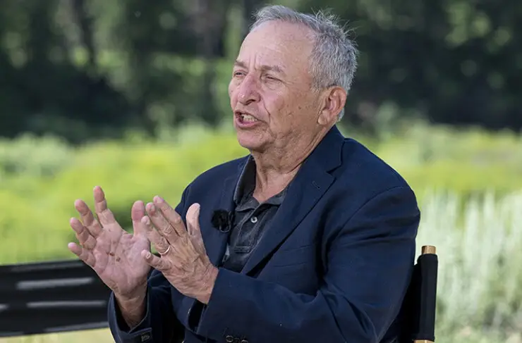 Summers sees Trump naming ‘respected’ replacement for Powell