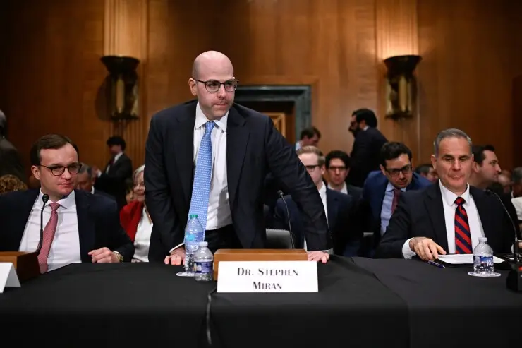 Trump Fed nominee won’t resign from White House