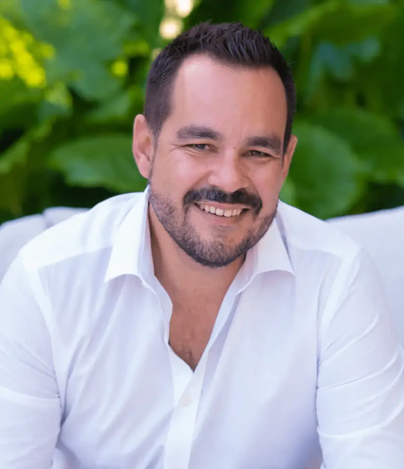 Oscar Arellano and team join Coldwell Banker Realty in Miami
