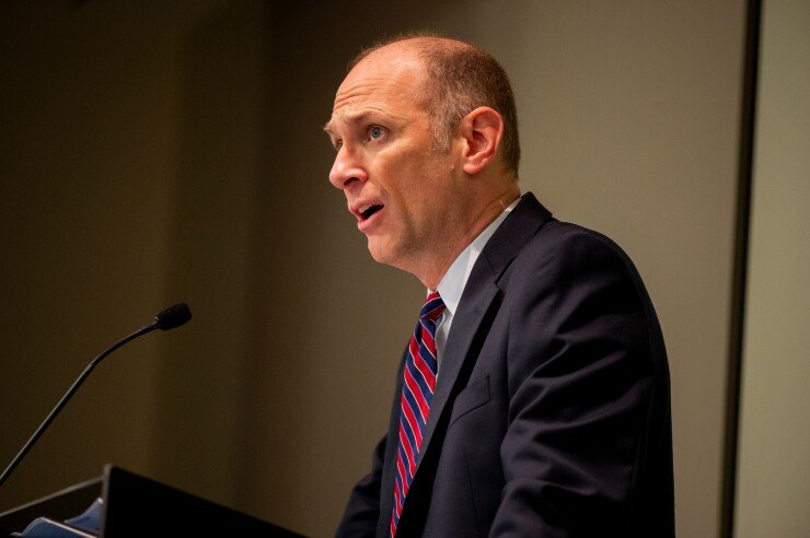 Fed’s Goolsbee, Schmid lay out case for interest rate pause